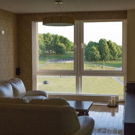 Cozy Apartment With A Wonderful Lake View Telšiai Екстериор снимка