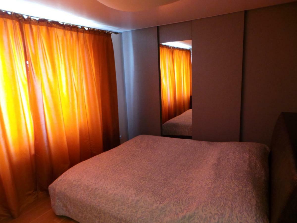 Cozy Apartment With A Wonderful Lake View Telšiai Екстериор снимка