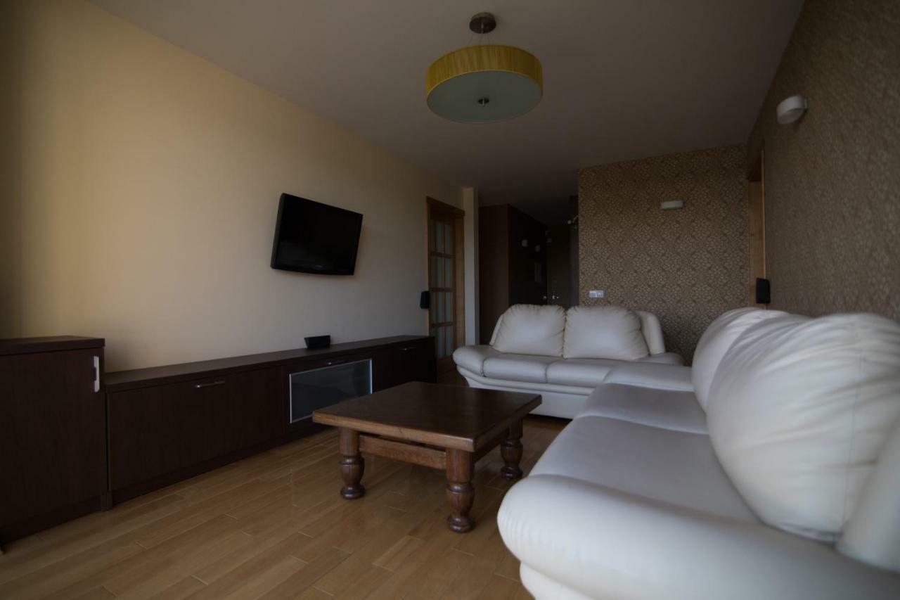 Cozy Apartment With A Wonderful Lake View Telšiai Екстериор снимка